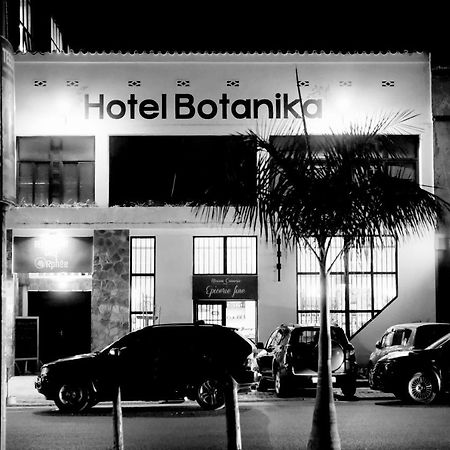 Botanika Hotel Bujumbura Exterior foto